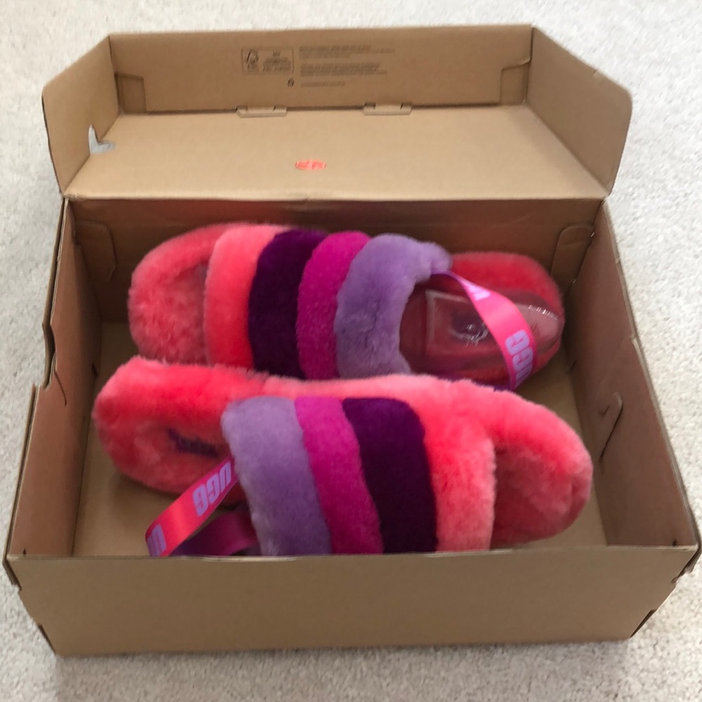 NWB UGG Fluff Yeah Slides - Picture 4 of 6